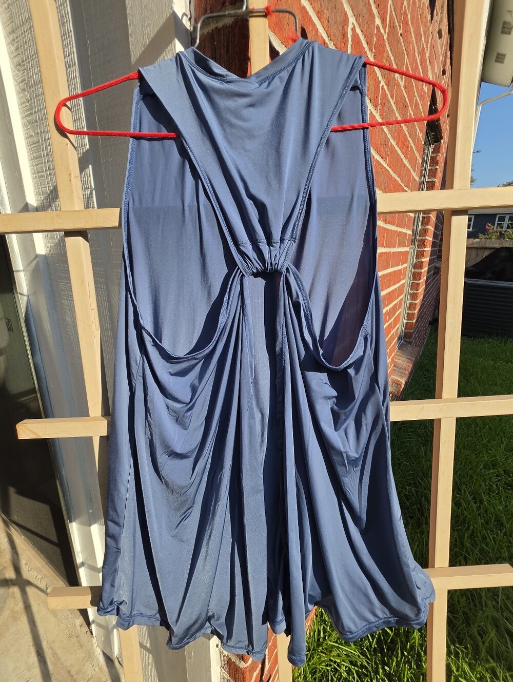 DYI Barely There Twist Open Back tank top Medium